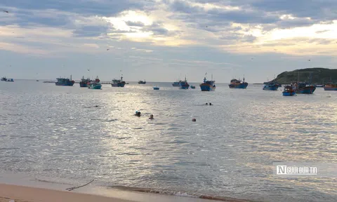 Làng chài ở Đắk Lắk giữa những ngày biển động