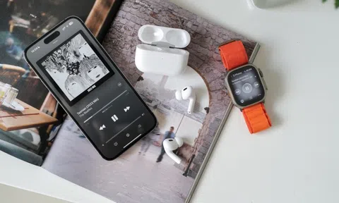 Apple chính thức “mở khoá” 2 tính năng này cho người dùng AirPods và Watch tại Việt Nam