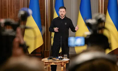 Biểu tình nổ ra ở Ukraine phản đối luật mới gây tranh cãi, ông Zelensky nói gì?