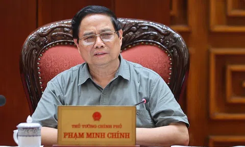 Thủ tướng: Triển khai chiến dịch thần tốc xây dựng 100 trường nội trú tại 100 xã biên giới