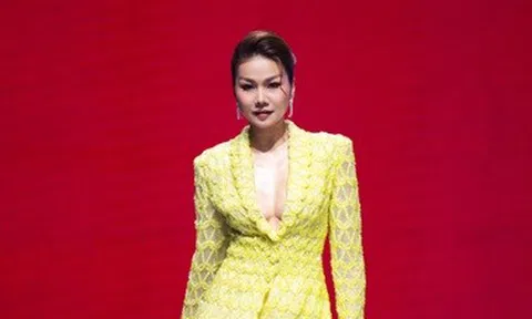Thanh Hằng trở lại ghế nóng, nói về thái độ người mẫu trong show thực tế