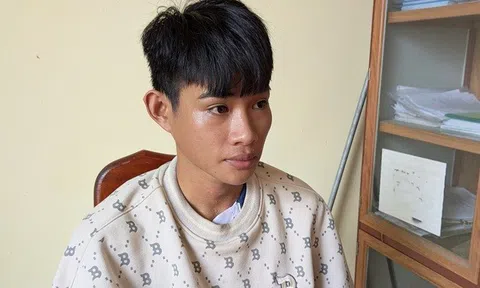 Bắt đối tượng giả vờ vào tiệm mua vàng để cướp