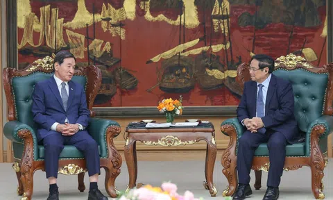 Thủ tướng Phạm Minh Chính tiếp Đặc phái viên của Tổng thống Hàn Quốc
