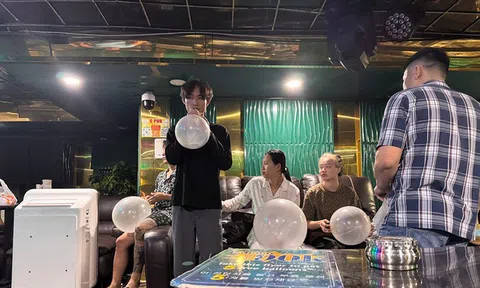 Quán bar phố Tây “phù phép” bóng cười thành cocktail, thu trăm tỷ đồng bất chính