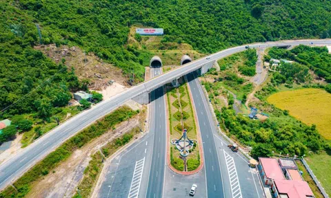 Đầu tư Hạ tầng Giao thông Đèo Cả (HHV): lãi bán niên tăng mạnh, rót thêm vốn vào dự án cao tốc nghìn tỷ