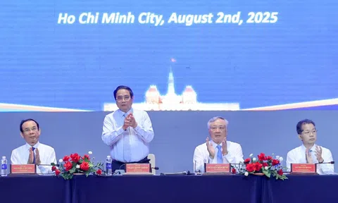 Thủ tướng chủ trì Hội nghị triển khai Nghị quyết của Quốc hội về Trung tâm tài chính quốc tế
