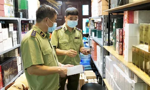 Cảnh báo mỹ phẩm được 'hô biến' thành thuốc