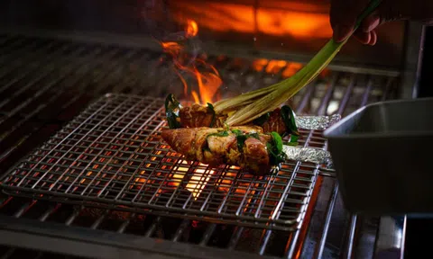 Khám phá ẩm thực nướng độc đáo chuẩn vị miền Bắc giữa Thủ đô Hà Nội
