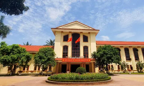 Hoan hô tỉnh ủy Nghệ An