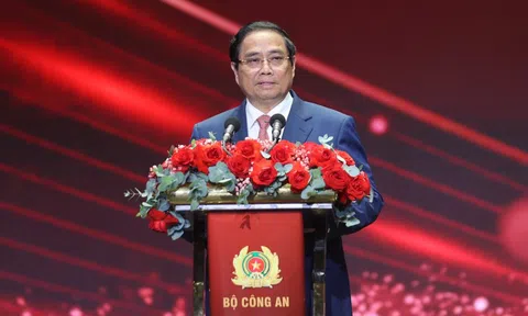 Thủ tướng: Biến Phong trào "Toàn dân bảo vệ an ninh Tổ quốc" thành sức mạnh vĩ đại giữ gìn non sông gấm vóc Việt Nam muôn đời bền vững