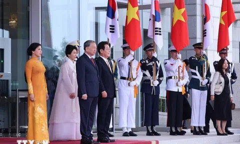 Tổng thống Hàn Quốc chủ trì Lễ đón trọng thể Tổng Bí thư Tô Lâm và Phu nhân