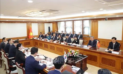 Tổng Bí thư Tô Lâm hội kiến Thủ tướng Hàn Quốc Kim Min Seok