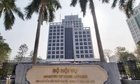 Bộ Nội vụ giải đáp về chế độ, chính sách theo Nghị định 178, Nghị định 154
