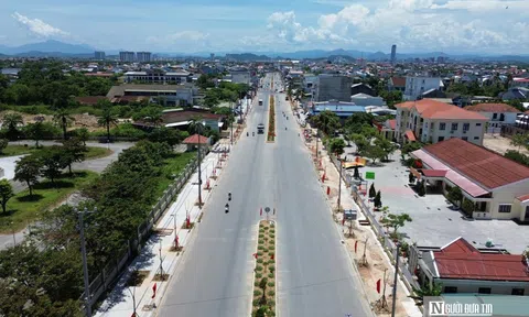 Ngắm hình hài của con đường hơn 150 tỷ đồng ở Huế