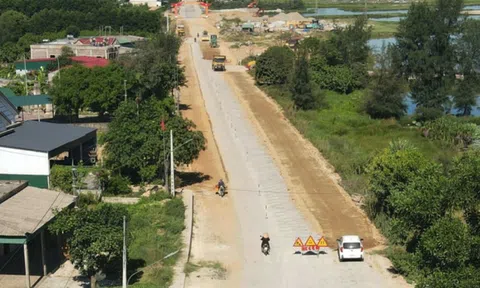 Hà Tĩnh: Tháo gỡ vướng mắc mặt bằng, sớm đưa dự án giao thông vào khai thác