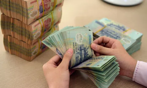 Bộ Nội vụ đề xuất chế độ lương, thưởng đối với chuyên gia