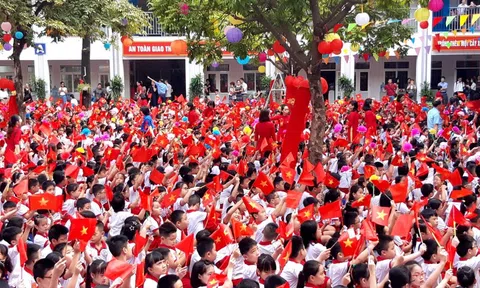 CHI TIẾT Lễ khai giảng năm học mới