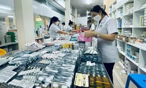 Đề xuất phân cấp giải quyết thủ tục hành chính lĩnh vực dược thuộc thẩm quyền của Bộ Y tế