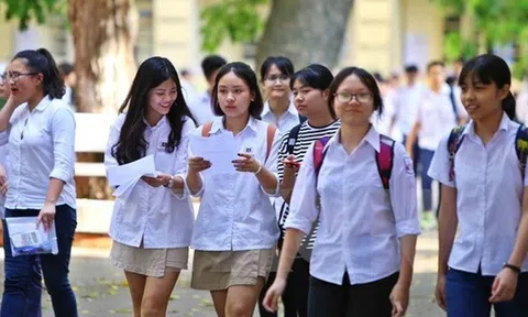 Trường đại học công bố điểm chuẩn 2025 đầu tiên rút lại điểm chuẩn