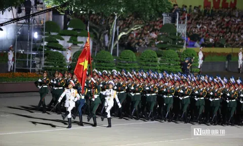 Buổi tổng hợp luyện đầu tiên trên Quảng trường Ba Đình