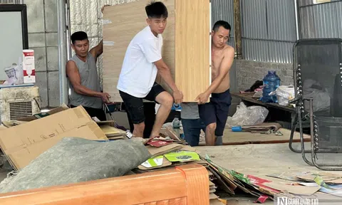 Nghệ An: Người dân miền núi chạy đua với bão, di dời tài sản đến nơi an toàn