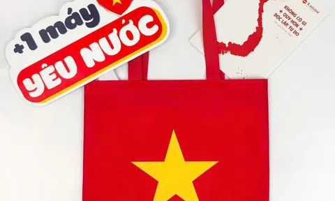 Thương hiệu đồ da Việt tặng miễn phí 2.000 chiếc “túi tự hào” cho người dân tới Trung tâm Triển lãm Quốc gia VEC