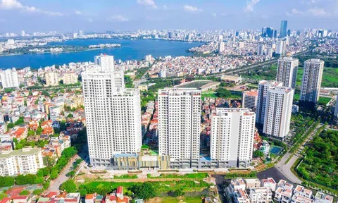 Thị trường bất động sản TP.HCM: Giá biệt thự, nhà phố leo thang bất chấp thanh khoản lao dốc