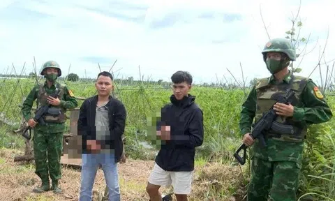 Khởi tố 2 đối tượng tổ chức cho người khác xuất cảnh, nhập cảnh trái phép