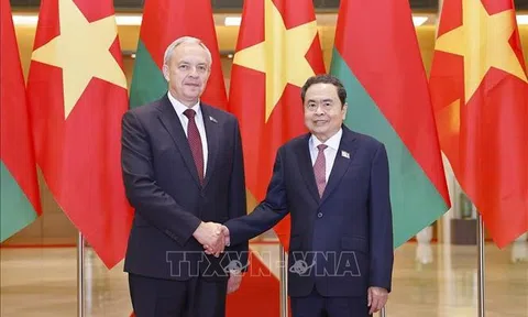 Chủ tịch Quốc hội Trần Thanh Mẫn tiếp Chủ tịch Hạ viện Belarus