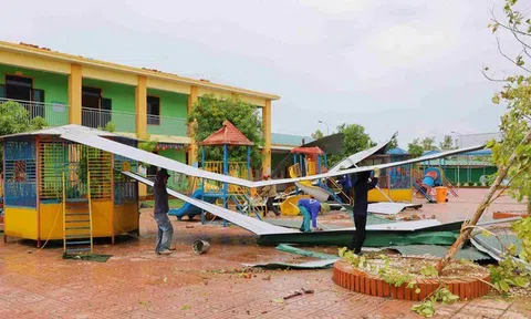 Thủ tướng chỉ đạo khắc phục trường học bị thiên tai, đảm bảo kịp khai giảng