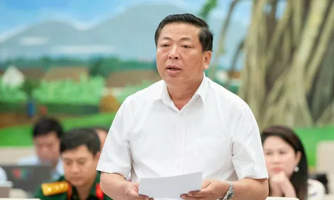 Tạo điều kiện thuận lợi cho các thành phần kinh tế đầu tư, khai thác cảng hàng không