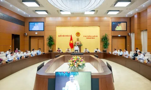 Khai mạc Phiên họp thứ 49 của Ủy ban Thường vụ Quốc hội