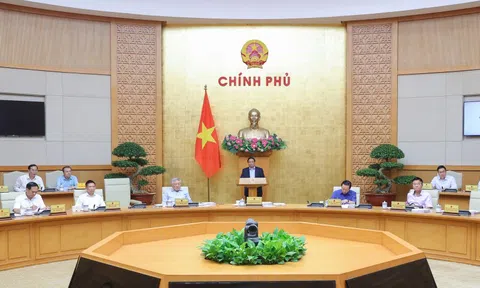 Thủ tướng Phạm Minh Chính chủ trì phiên họp Chính phủ tháng 8/2025