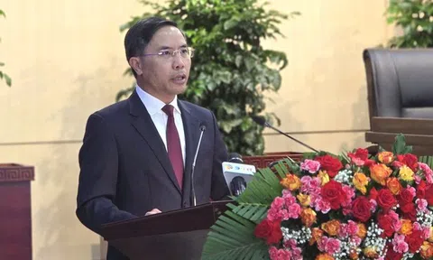 Tân Chủ tịch Đà Nẵng Phạm Đức Ấn: Sẽ tập trung tháo gỡ điểm nghẽn để khơi thông nguồn lực