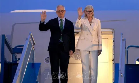 Toàn quyền Australia Sam Mostyn và Phu quân bắt đầu thăm cấp Nhà nước tới Việt Nam