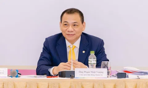 Cổ phiếu Vingroup lập đỉnh, tài sản của ông Phạm Nhật Vượng tăng mạnh