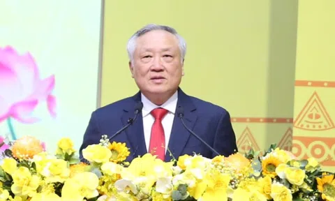 Đưa Quảng Ngãi trở thành tỉnh phát triển khá, một cực tăng trưởng quan trọng của khu vực miền Trung - Tây Nguyên