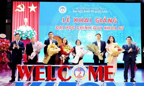 Bảo Việt dành hơn 8 tỷ đồng trao Quỹ học bổng 'Bảo Việt - Niềm tin thắp sáng tương lai'