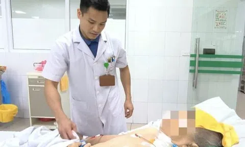 Cụ ông 77 tuổi suýt mất mạng vì thói xấu nhiều người mắc
