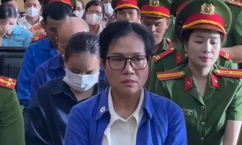 Bị chủ tọa chất vấn, cựu lãnh đạo SJC lí nhí thừa nhận chiếm hưởng vàng