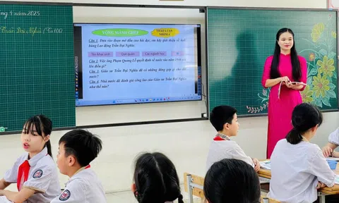Quy định mới về chế độ trả tiền lương dạy thêm giờ đối với nhà giáo