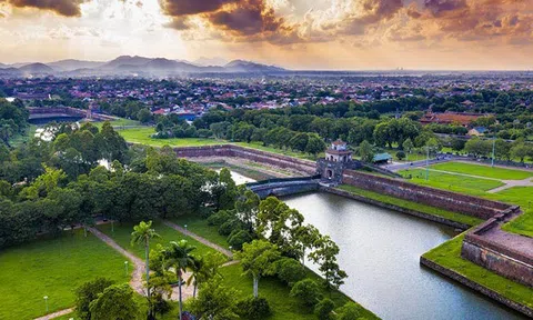 Huế thí điểm dùng thuyền điện tham quan hệ thống thuỷ đạo cổ