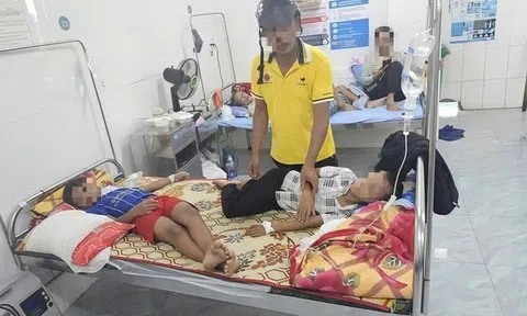 Thực hư thông tin phó hiệu trưởng nhà trường không cho học sinh bị ngộ độc đi viện