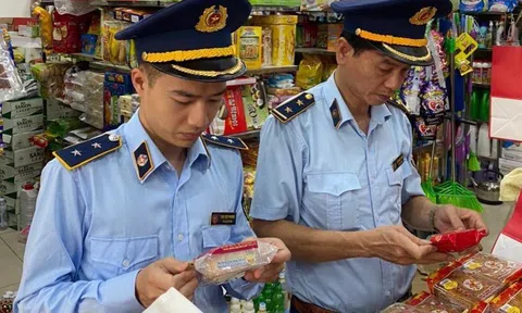 Siết chặt quản lý, bảo đảm an toàn thực phẩm mùa Tết Trung thu