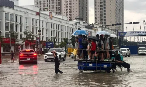 Hà Nội cho học sinh nghỉ học ngày 1/10 do mưa lớn kéo dài