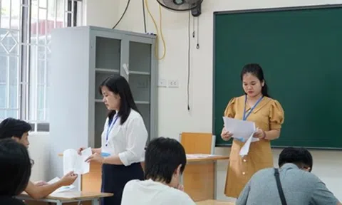 Thi tuyển viên chức ngành giáo dục Tp.HCM năm 2025: Đông chưa từng có