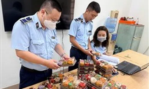 Phát hiện, xử lý hàng chục vụ vi phạm hàng lậu, không rõ nguồn gốc