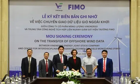 Ông Phạm Nhật Vượng chuyển sở hữu lượng cổ phiếu VIC trị giá gần 10.500 tỷ đồng để gia tăng vốn cho VinEnergo