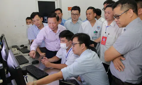BỆNH ÁN ĐIỆN TỬ: Vì sao chậm và làm sao đẩy nhanh?