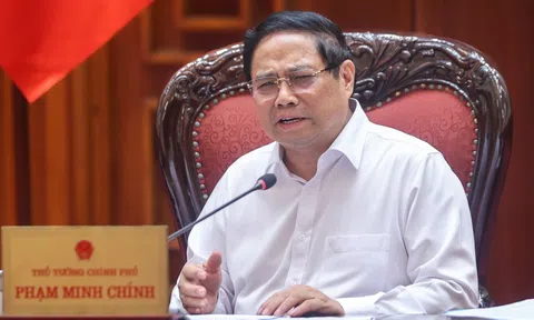 Tiếp tục hoàn thiện dự thảo nghị quyết của Bộ Chính trị về chấn hưng và phát triển văn hóa